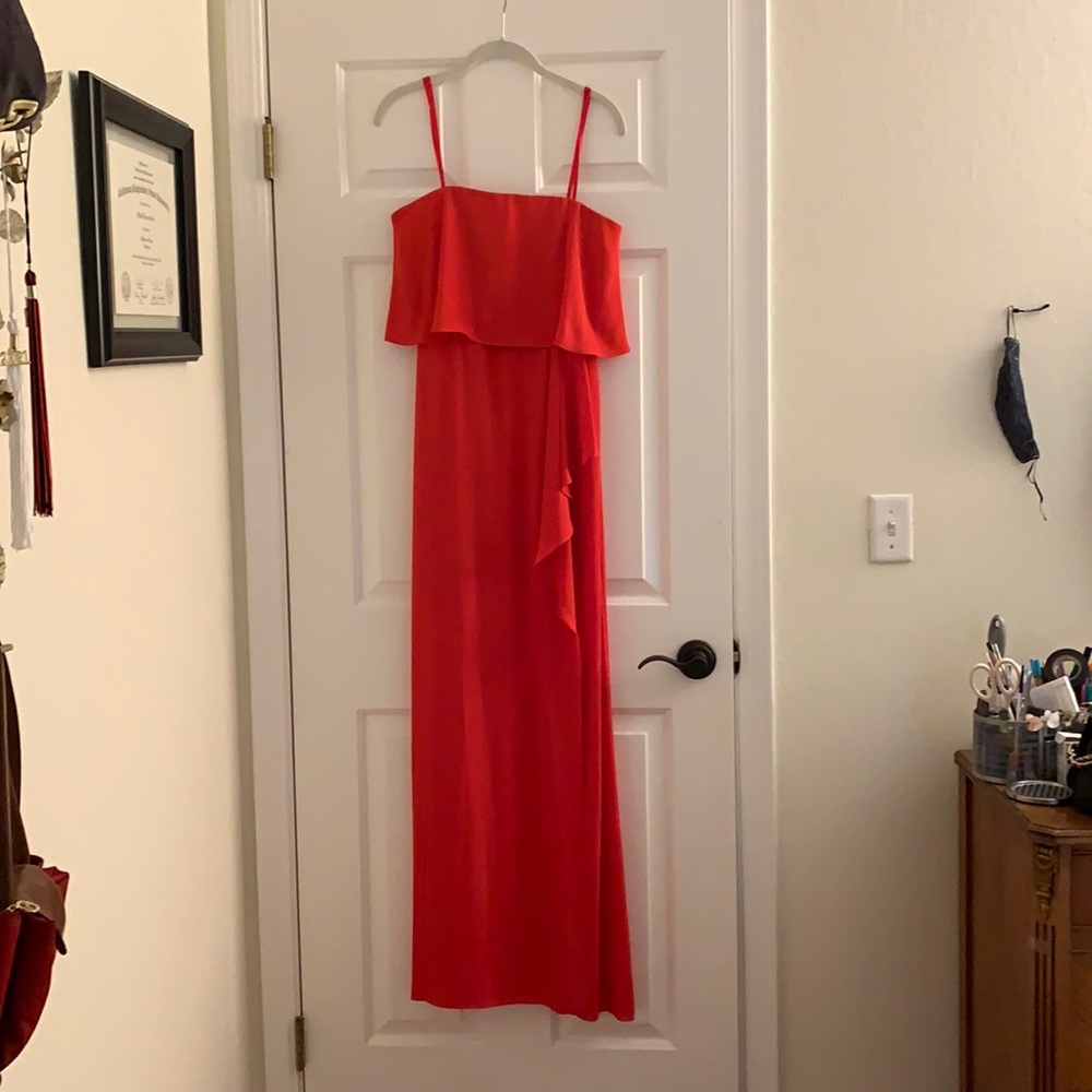 BCBGMAXAZRIA RED DRESS